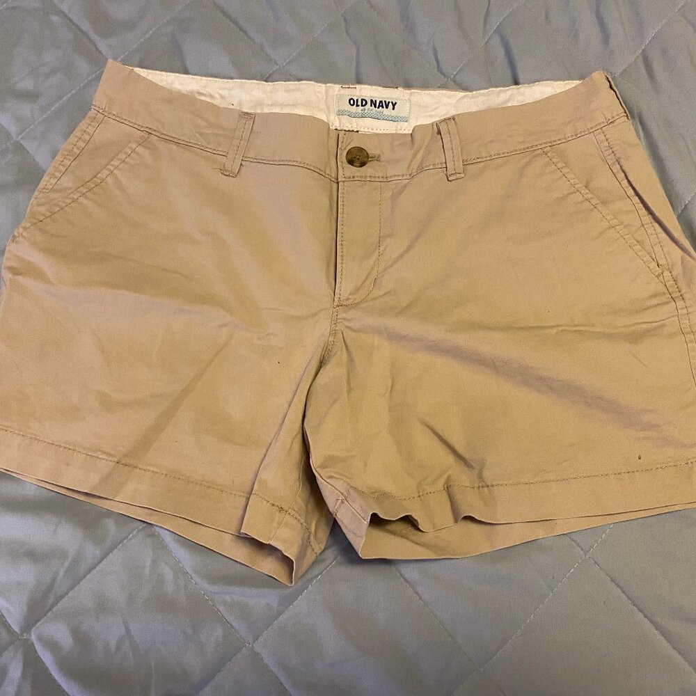 Old Navy Khaki Shorts size 6 Sexy Short